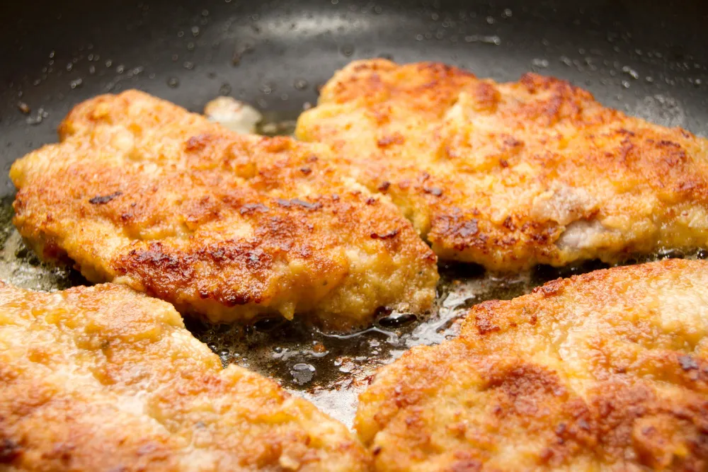 과열된 식용유와 덜 익은 음식: 산업용 주방에서 온도 관리의 중요성